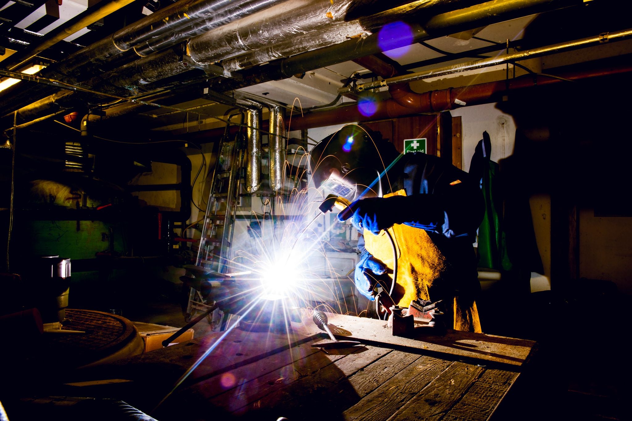 Welding Safety: 10 Common Hazards and Control Measures for a Secure Work Environment
